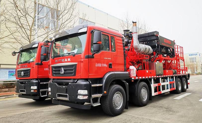 油田開(kāi)采壓裂車(chē)油液監(jiān)測(cè)應(yīng)用：粘度,含水率,密度,溫度4合1智能預(yù)警